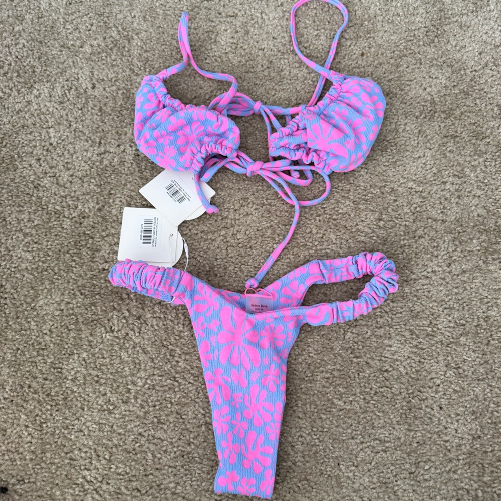 Kulani Kinis Bikini Set